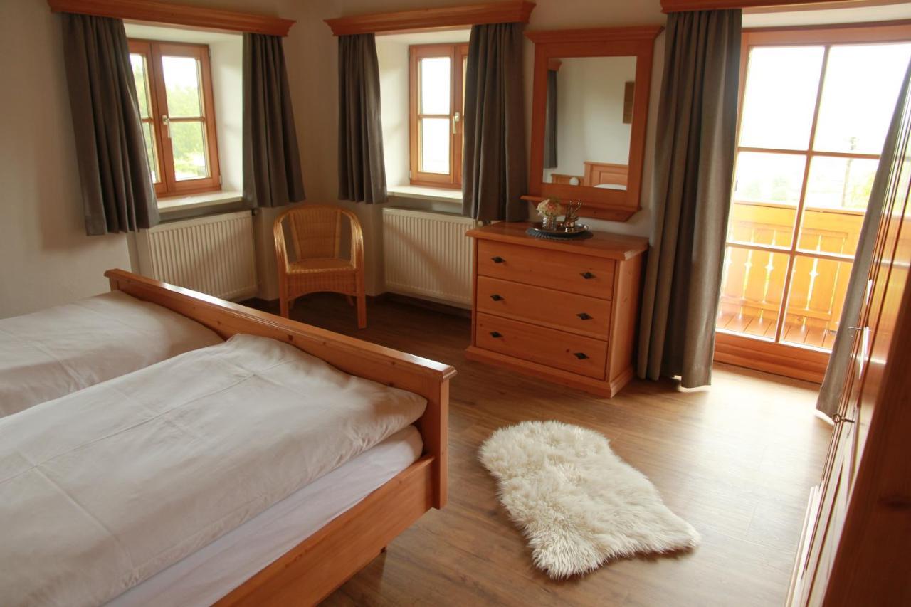 Ferienwohnung Fritzenwenger Übersee Esterno foto